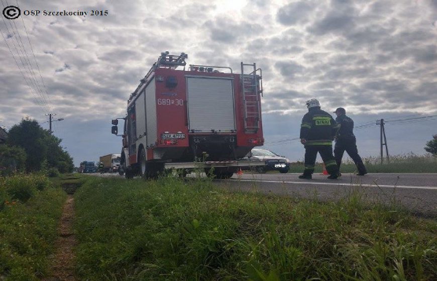 Wypadek samochodowy we wsi Goleniowy